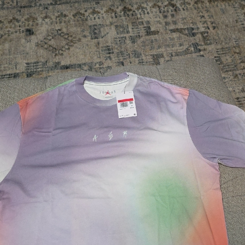 Men's Large Gradient Tee - Purple, Green, Orange